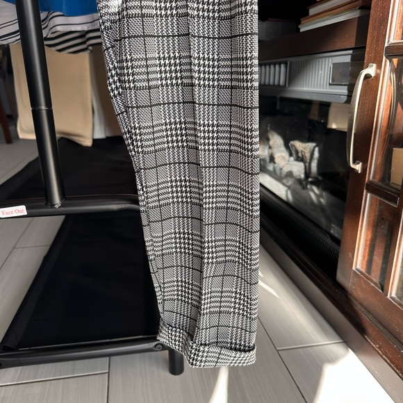 Plaid Pant - Picture 5 of 6